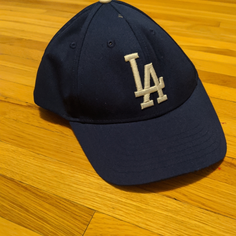 BRAND NEW Dodger baseball KIDS hat